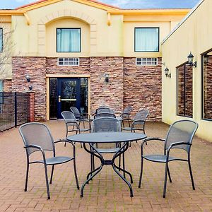 La Quinta Inn By Wyndham West Long Branch Nj Shore Area